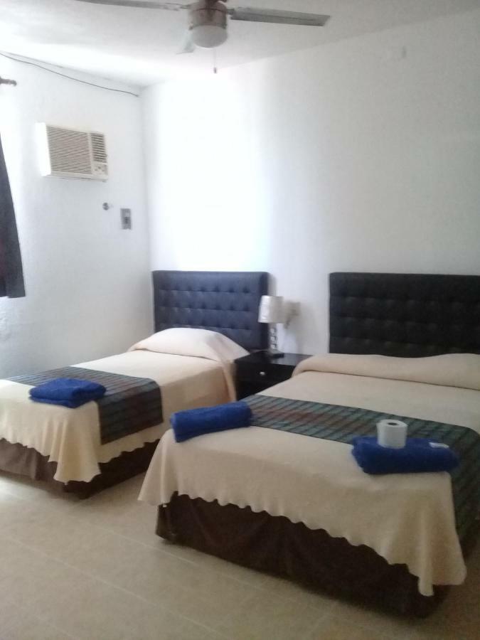 Hotel Villa Fontana Chetumal Exterior photo