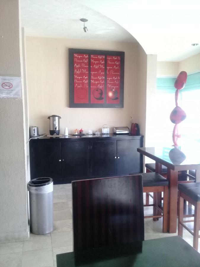 Hotel Villa Fontana Chetumal Exterior photo